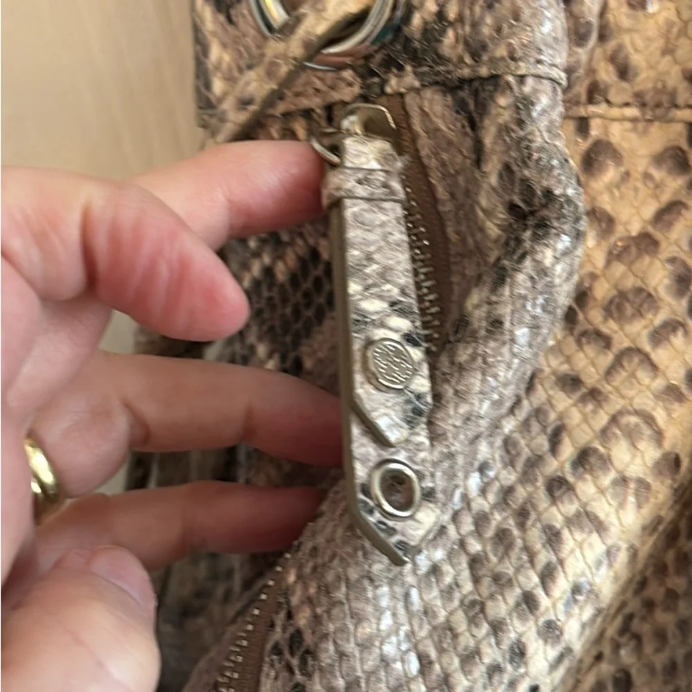 Cole Haan Snakeskin Hobo Bag Brown & Black EUC Magnetic Closure Tons of Pockets